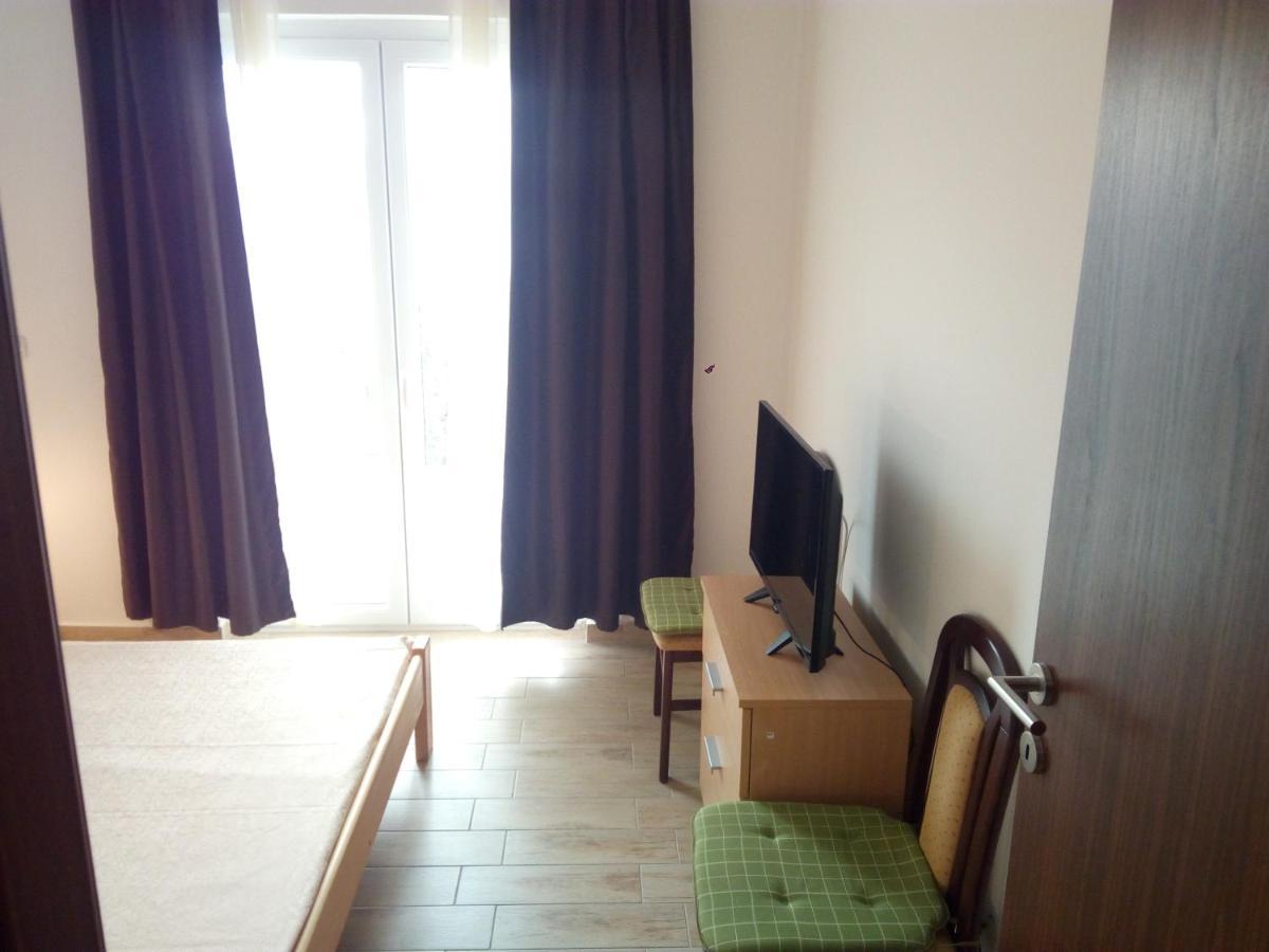 Apartment On The Beach Lokva Rogoznica Extérieur photo