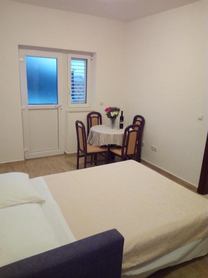Apartment On The Beach Lokva Rogoznica Extérieur photo