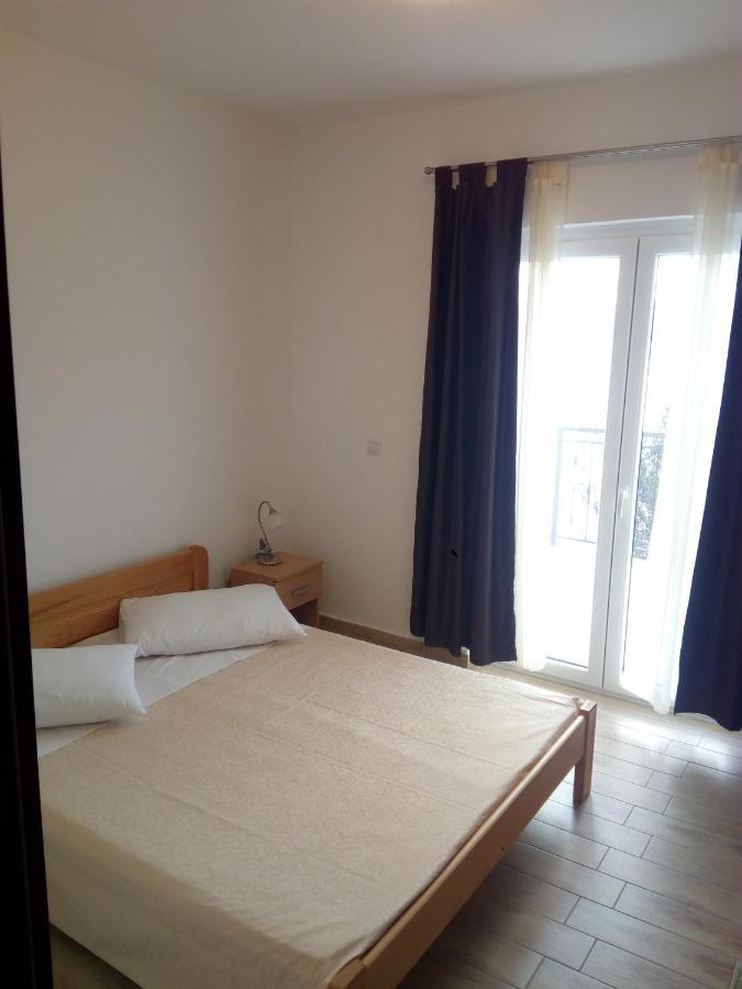 Apartment On The Beach Lokva Rogoznica Extérieur photo